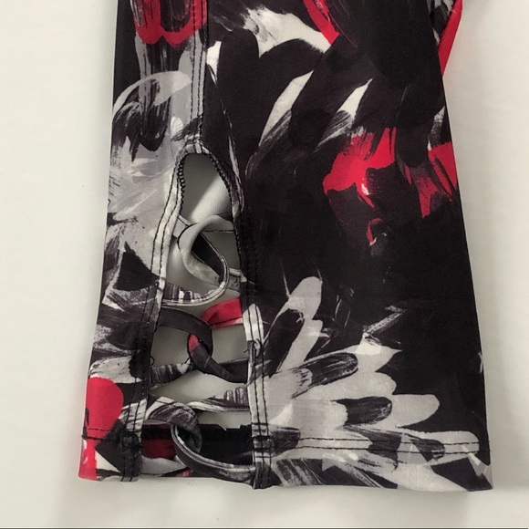 💛NWT Women’s Capri Leggings - Picture 6 of 9